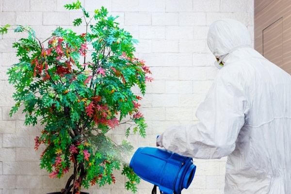 Curious about how do electrostatic sprayers work? Find out here