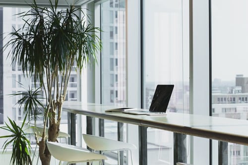Learn about the benefits of clean office spaces